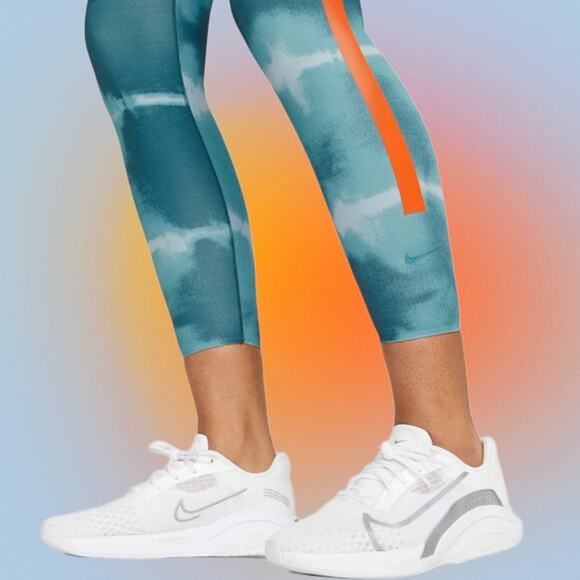NIKE LUXE Women’s Small Mid Rise Leggings - Picture 5 of 9